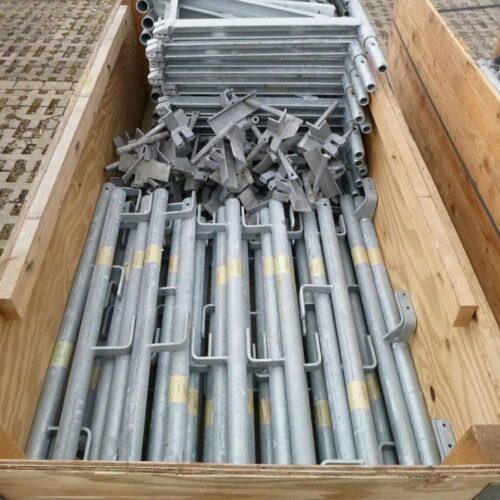 Lot complet de 150 m² d’échafaudage Layher universel multidirectionnel – occasion proche du neuf.