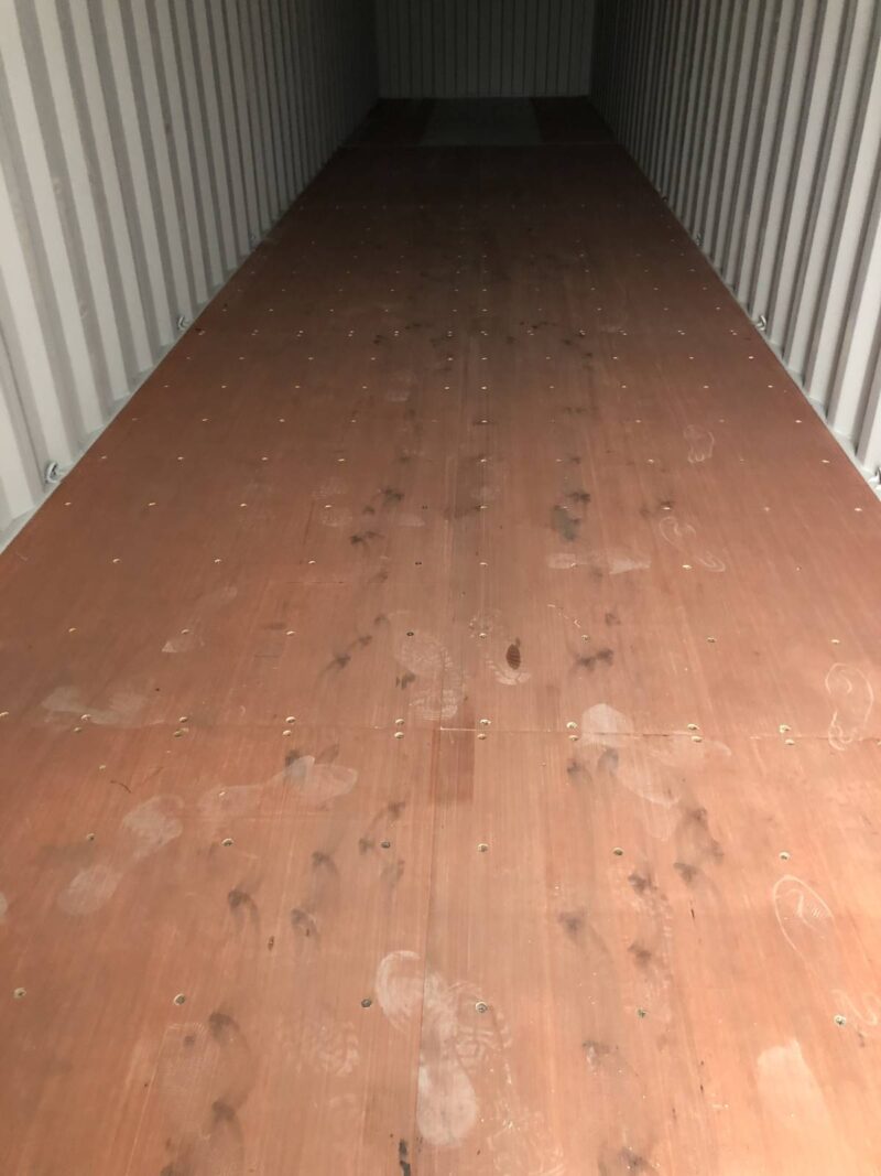 25b928fb-b44f-4acb-a525-dd8468896282 Container 40 pieds 2e voyage