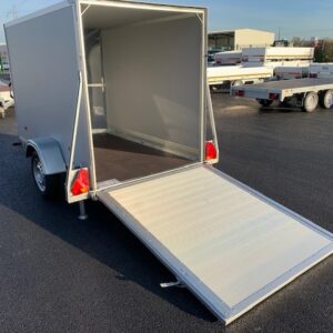 fourgon_lider_42920-6 FOURGON LIDER 42930 – 230 x 135 x 157 cm – 750 kg Freiné
