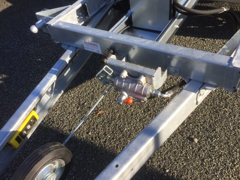 TRIBENNE EDUARD – Electrique+Manuelle de secours – Rampes + Béquilles INCLUS